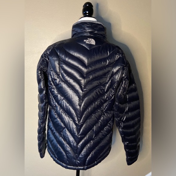 North Face 900 Flight Series - Picture 2 of 6